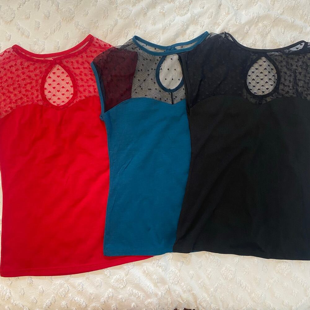 Bundle of 3 Rock Steady Fancy Hearts Tops Womens Sz Medium Swiss Lace Retro
